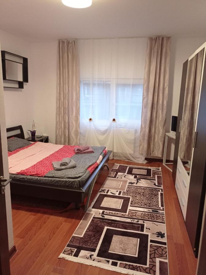Apartament Bed and Breakfast Floreşti Exterior foto